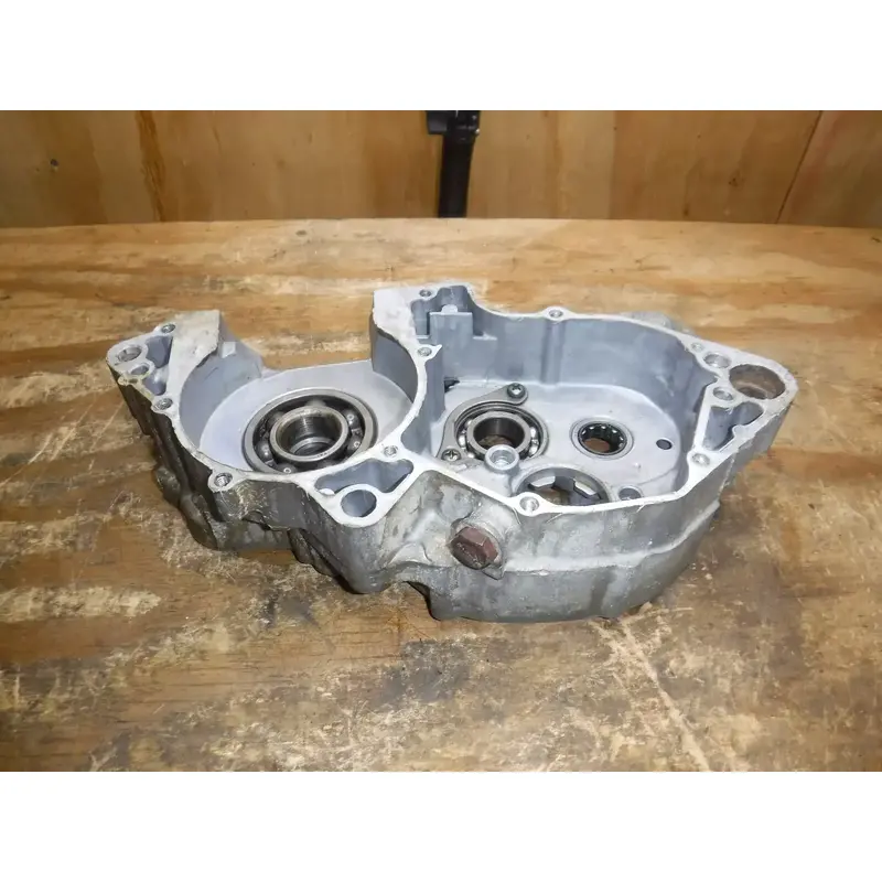 1997 Yz250 Crankcase Right Side Engine 1997 1998 Yz 250