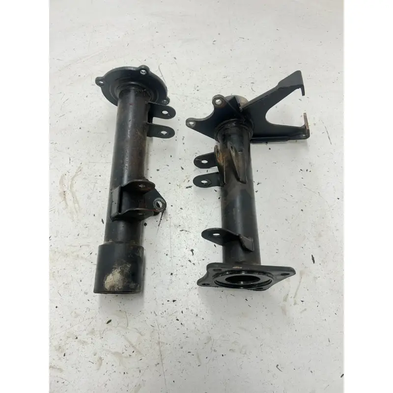 97 1997 Arctic Cat Bearcat 454 4x4 OEM Rear Back Wheel Axle Carrier Housing GOOD