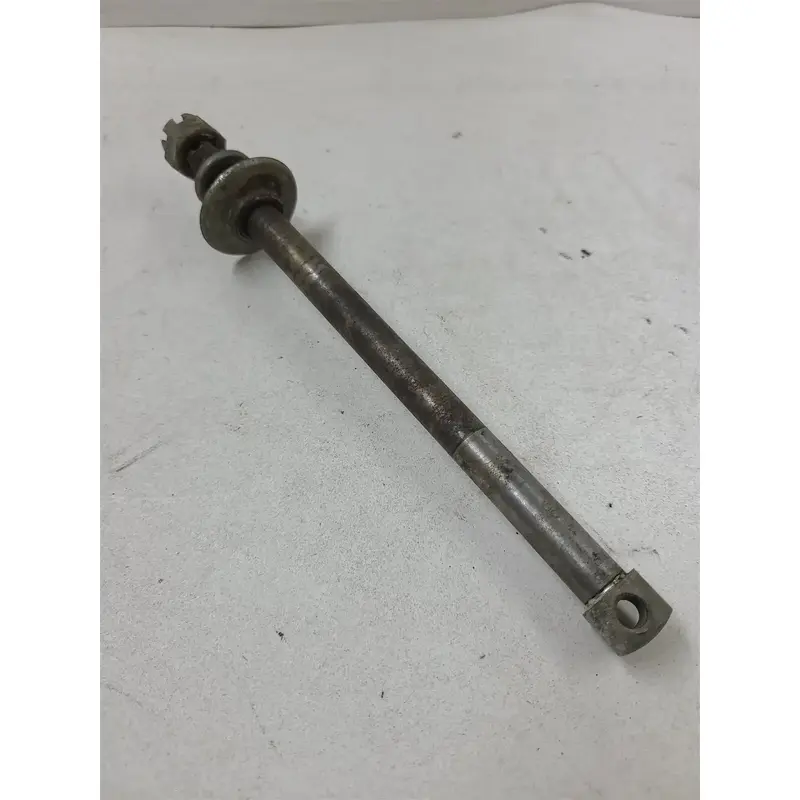 Yamaha 100 DT DT100-A Enduro Front Wheel Axle 1974 PA AP-112