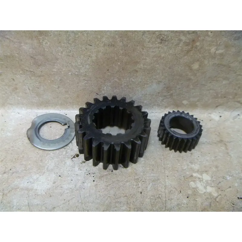 Kawasaki 200 KZ KZ200-A Used Engine Clutch Crank Gears 1978 Vintage KB54