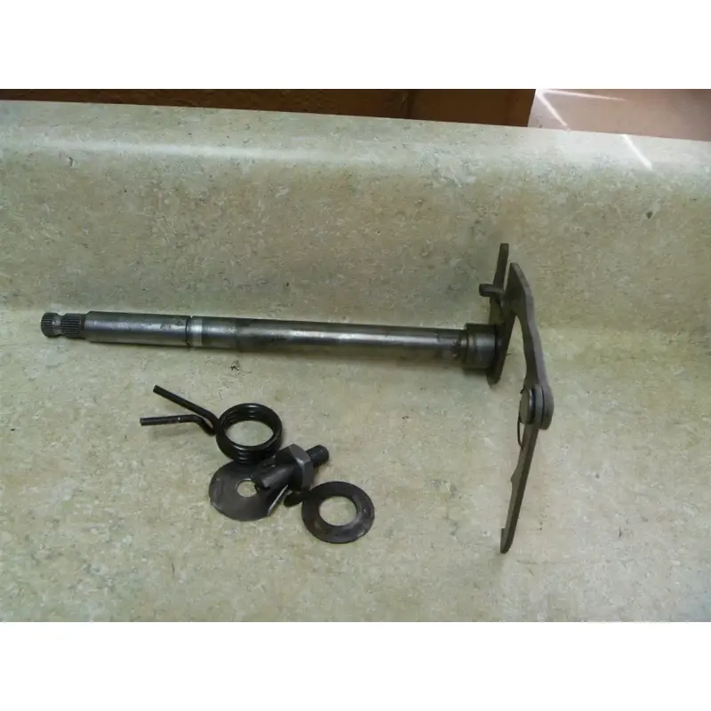 Yamaha 125 DT ENDURO DT125-A Used Engine Shift Shaft 1974 YB113