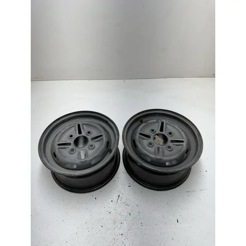 2006 06 Yamaha Bruin 350 YFM350 2x4 OEM LOT Front Wheel Rim Rims 12x6