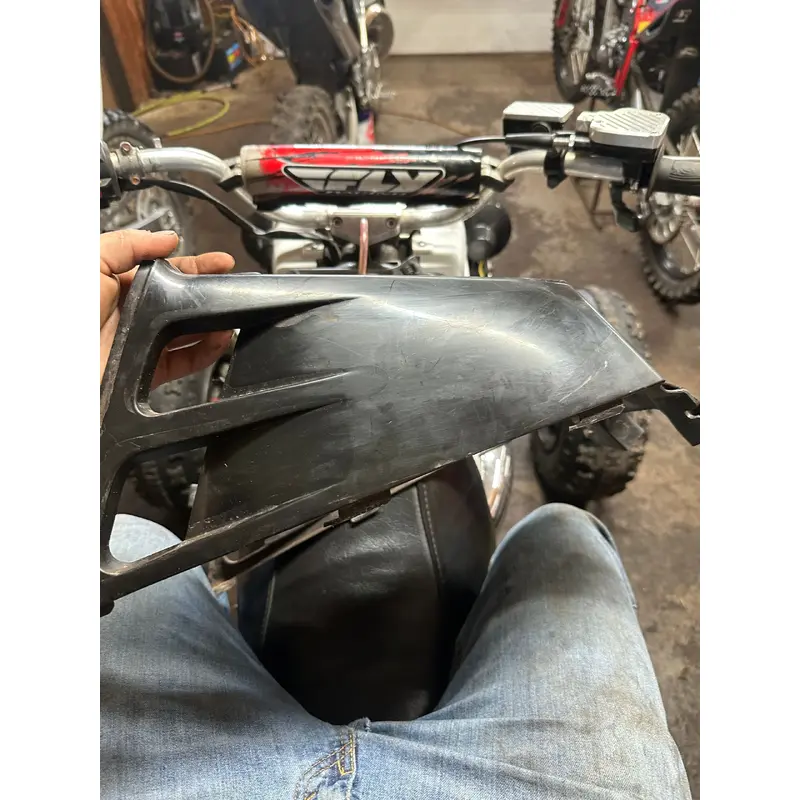 Yamaha Banshee Gas Tank Plastic