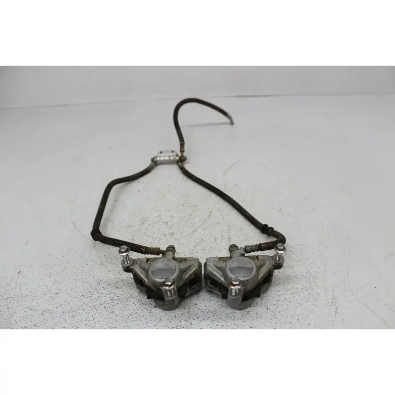 1985 YAMAHA XJ700 MAXIM RIGHT LEFT FRONT BRAKE CALIPER SET PAIR CALIPERS