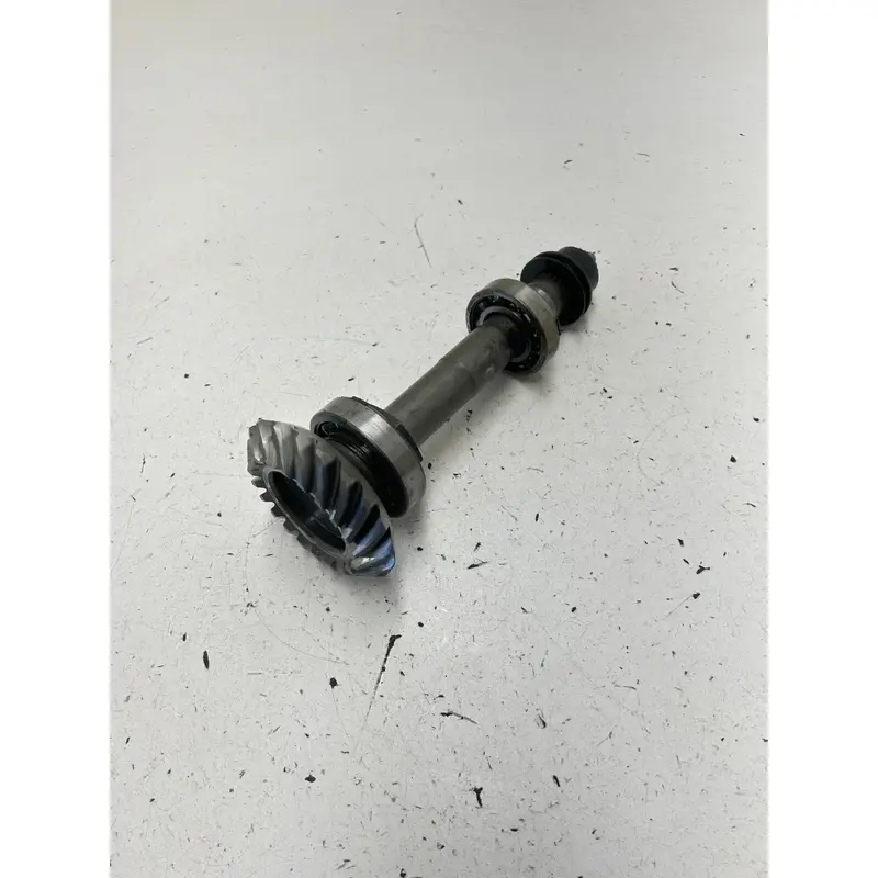 24 2024 Can-Am HD10 Defender Lonestar OEM Transmission Bevel Gear Shaft Assembly