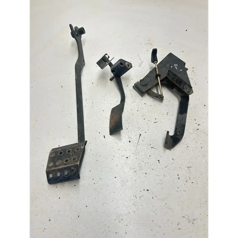 02 2002 Polaris Ranger 500 4x4 OEM STRAIGHT Brake Throttle Parking Brakes Pedals