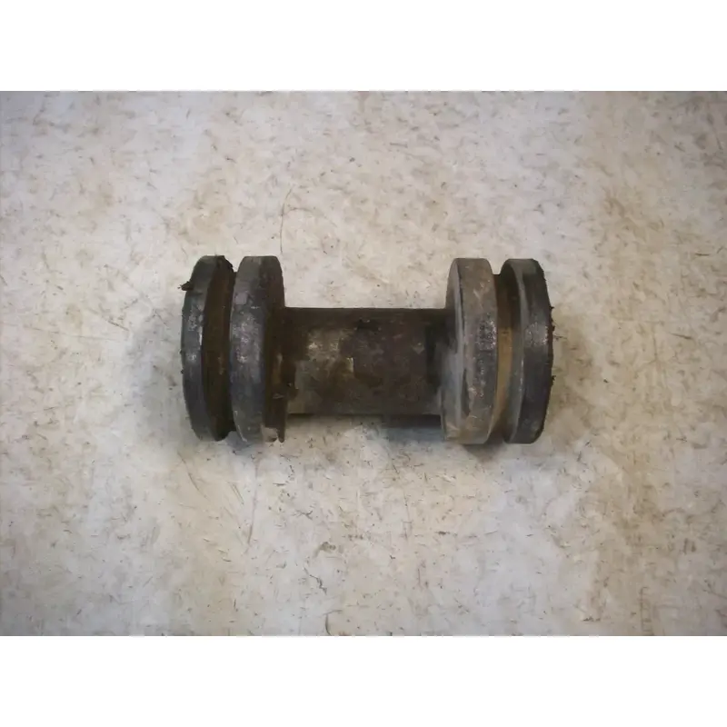 USED OEM 88 89 90 91 POLARIS 250 TRAIL BOSS REAR AXLE BEARING CARRIER HOUSING