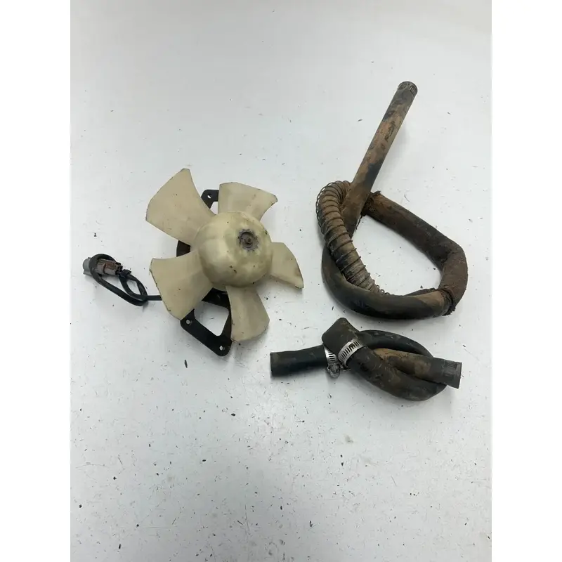 96 1996 Polaris Sportsman 400 2 Stroke 4x4 OEM TESTED! Radiator Fan Hoses Tube