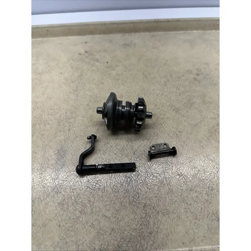 GENUINE OEM 1998 98 KAWASAKI KX250 LOWER EXHAUST POWER VALVE GOVERNOR   ARM KX