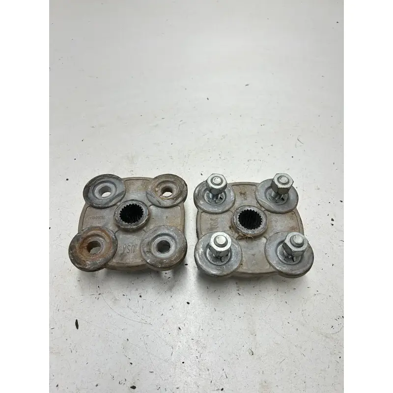 01 2001 Polaris Trailblazer 250 2X4 OEM Rear Back Wheel Hub Hubs Lugs