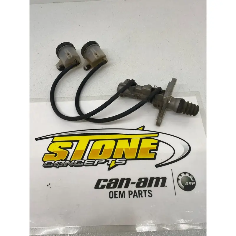 OEM 2017-2023 CAN-AM MAVERICK X3 TURBO XDS DPS BRAKE MASTER CYLINDER B