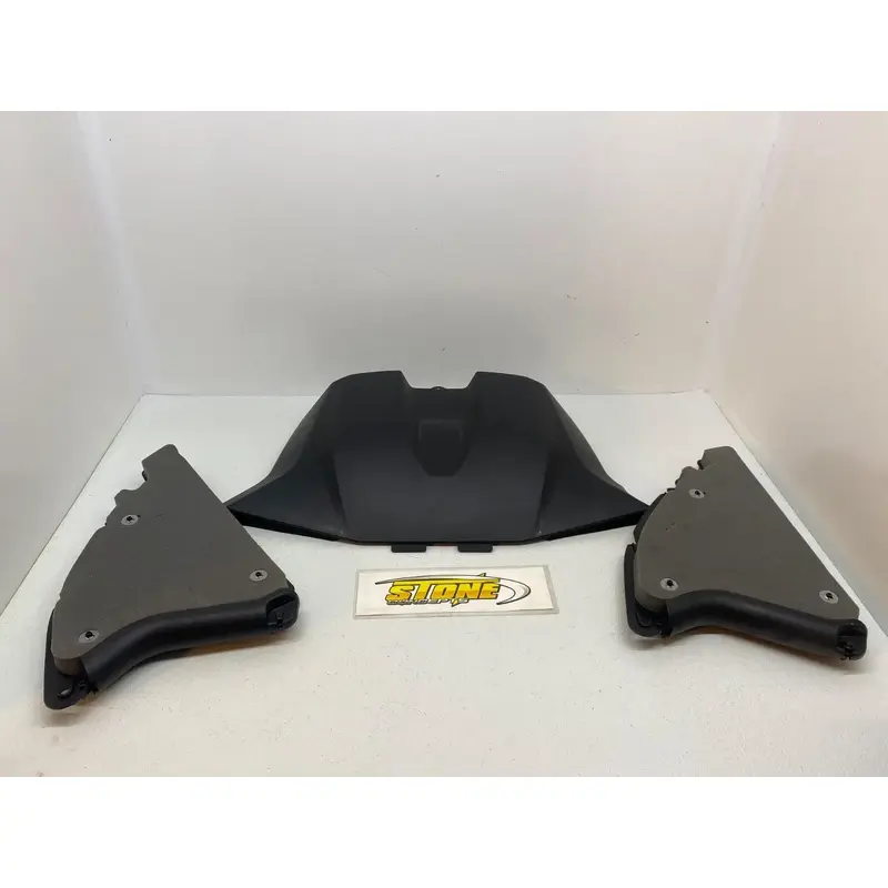 NEW OEM CAN-AM 2024 MAVERICK R REAR SCOOP 708304272 PLASTIC 708304028 708304273