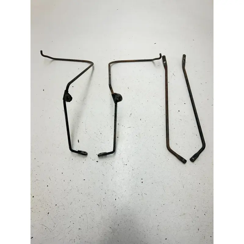 98 1998 Honda Recon 250 TRX250 2x4 OEM Fender Brace Support Wires
