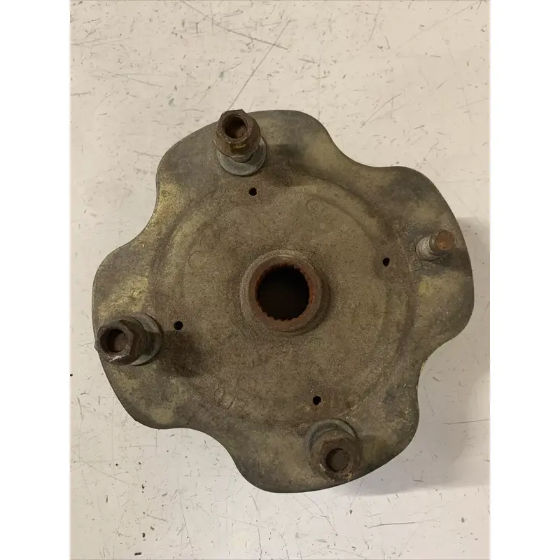 1986 Suzuki lt250r axle hub