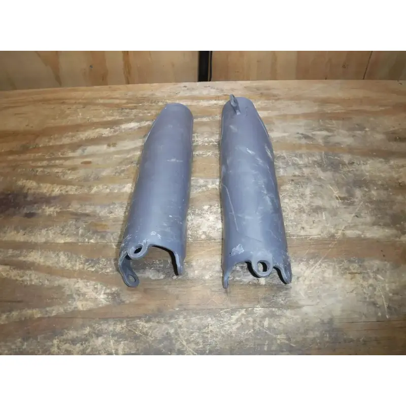 2000 Cr125 Front Fork Guards Protector Plastics Plastic Body