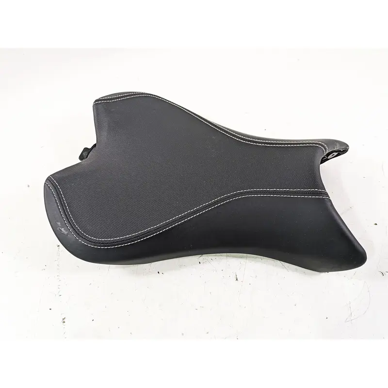 2023 Triumph Street Triple 765 RS Front Driver Rider Seat Saddle - Read T2308430