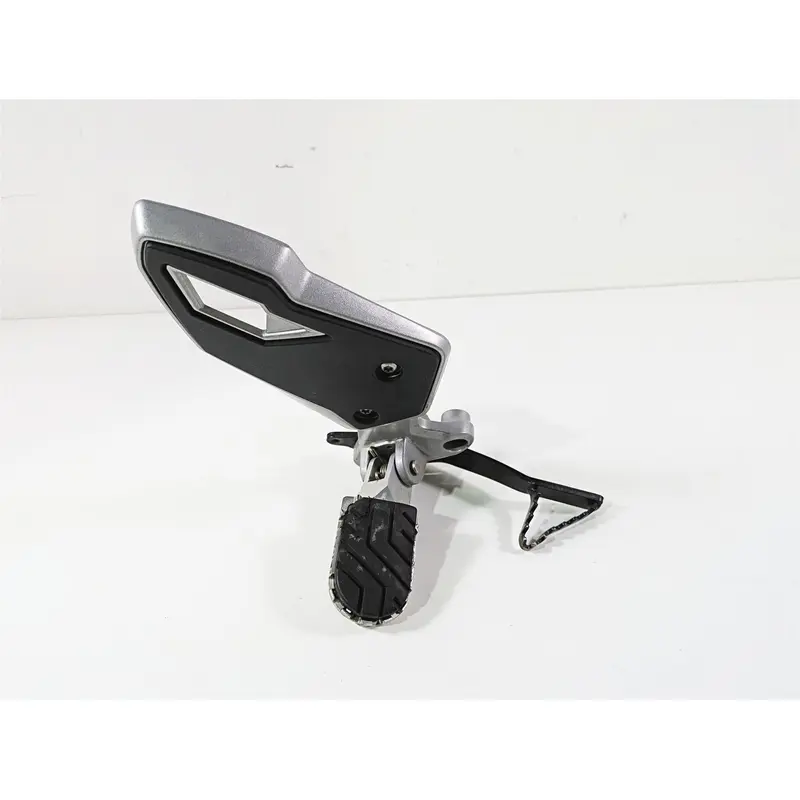 2015 Triumph Tiger Explorer XC Right Front Footpeg & Brake Pedal - Read T2080788