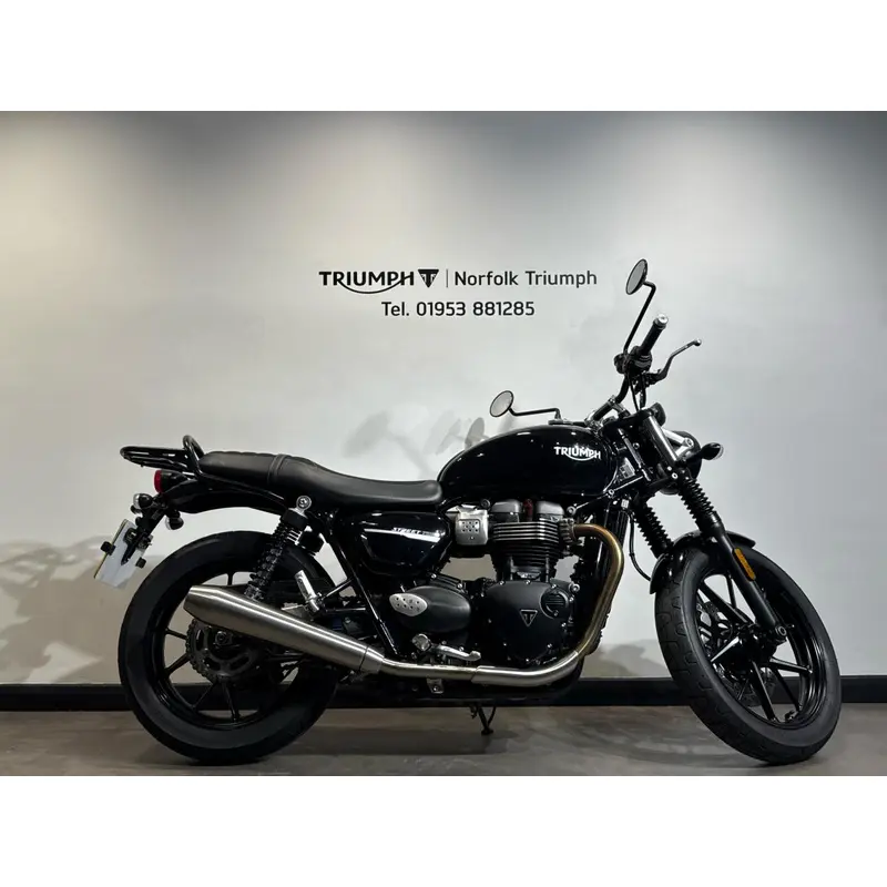 Triumph Street Twin