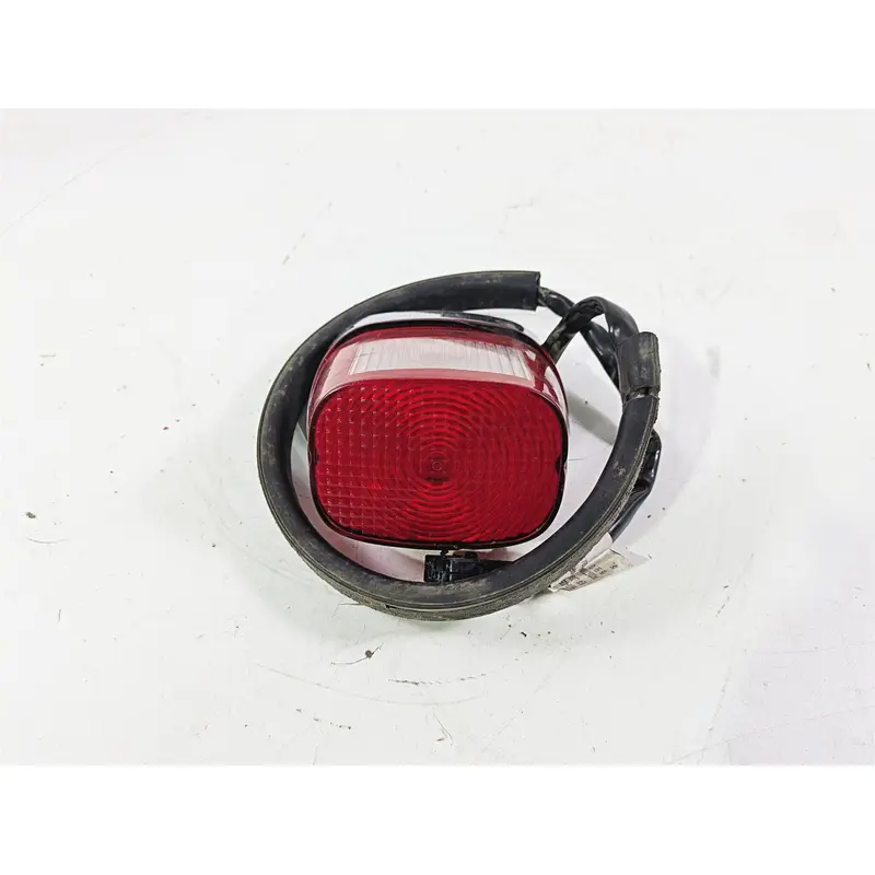 2011 Harley FXDC Dyna Super Glide Taillight Tail Light Lamp & Lens 68140-04