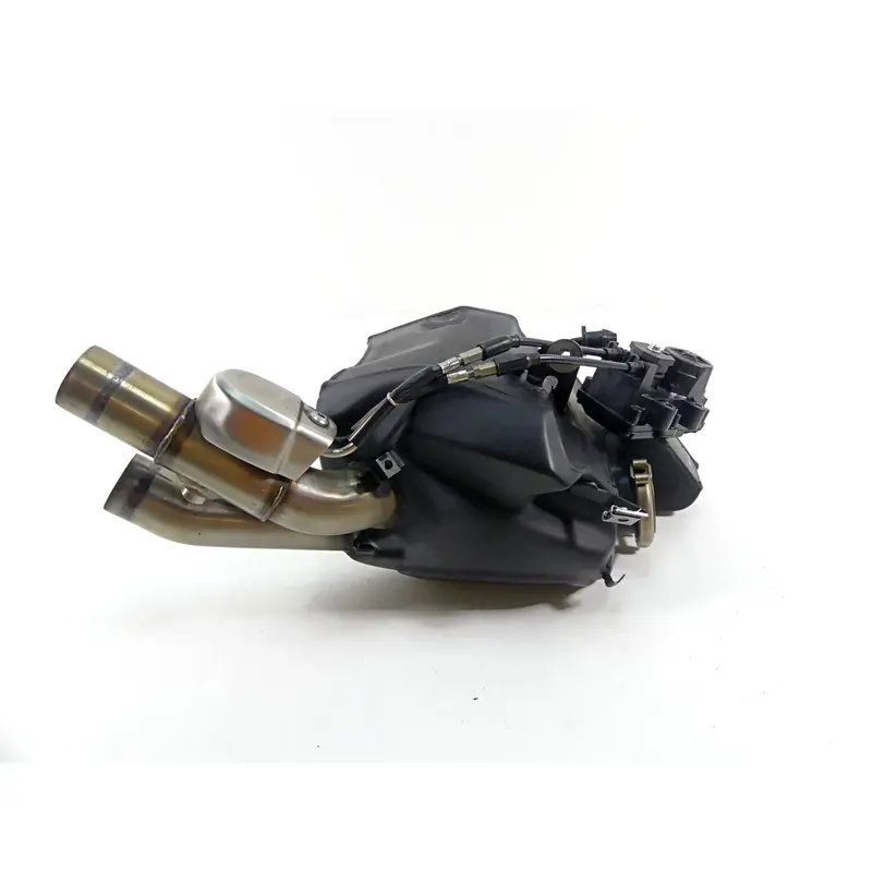 2022 Triumph Speed Triple 1200 RS Center Exhaust Chamber & Servo Motor T2209601
