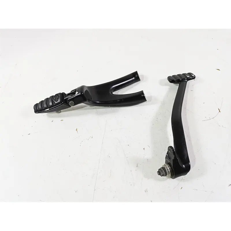2018 Harley Softail FXFBS Fat Bob Right Rider Footpeg & Brake Pedal 50500746