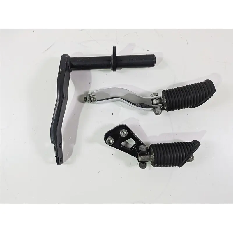 1999 Harley Dyna FXDL Low Rider Passenger Footpeg Set + Mount 49165-90 52740-94A