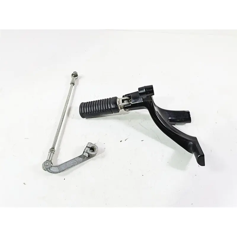 2018 Harley FXBR Softail Breakout Left Footpeg + Mount & Shift Parts 33600134