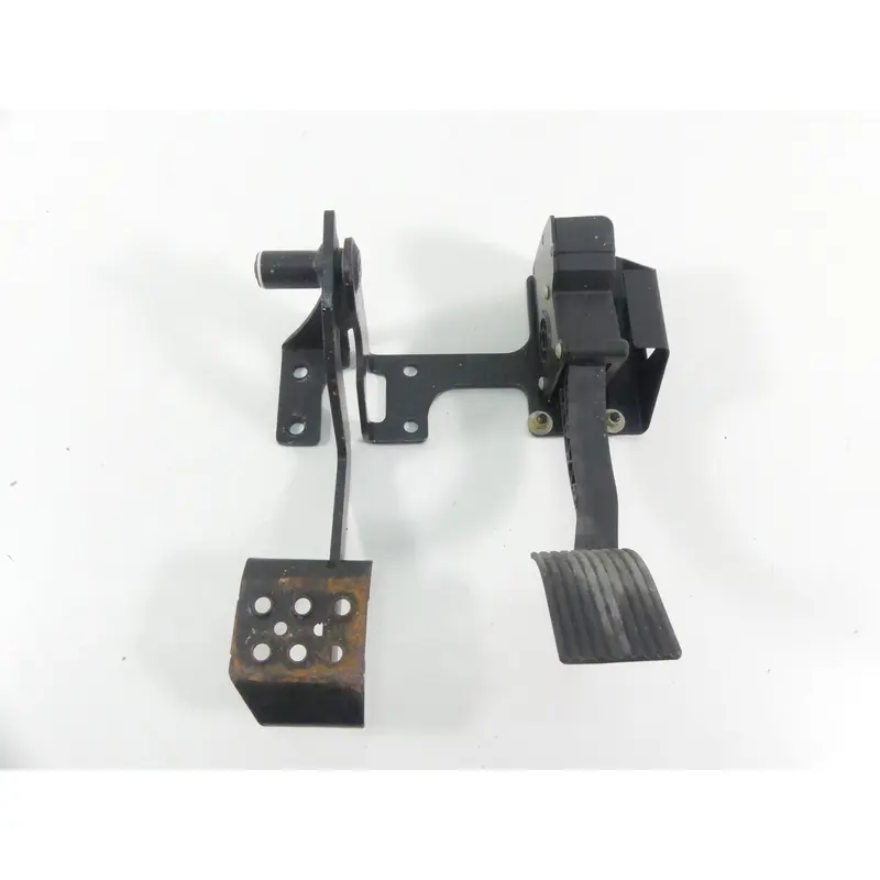 2018 Polaris RZR S 900  Brake & Accelerate Pedal Set 1019105-329 1021765-458