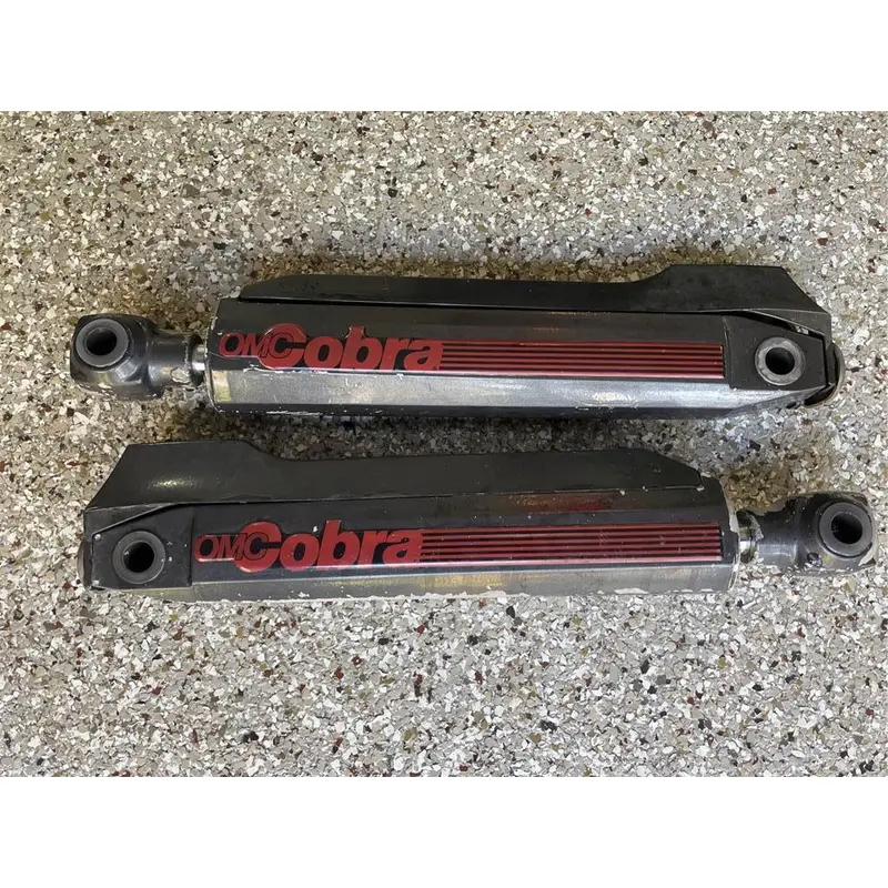 0985660 OMC Cobra Stern Drive Trim Tilt Cylinder Hydraulic Piston Ram Set 2