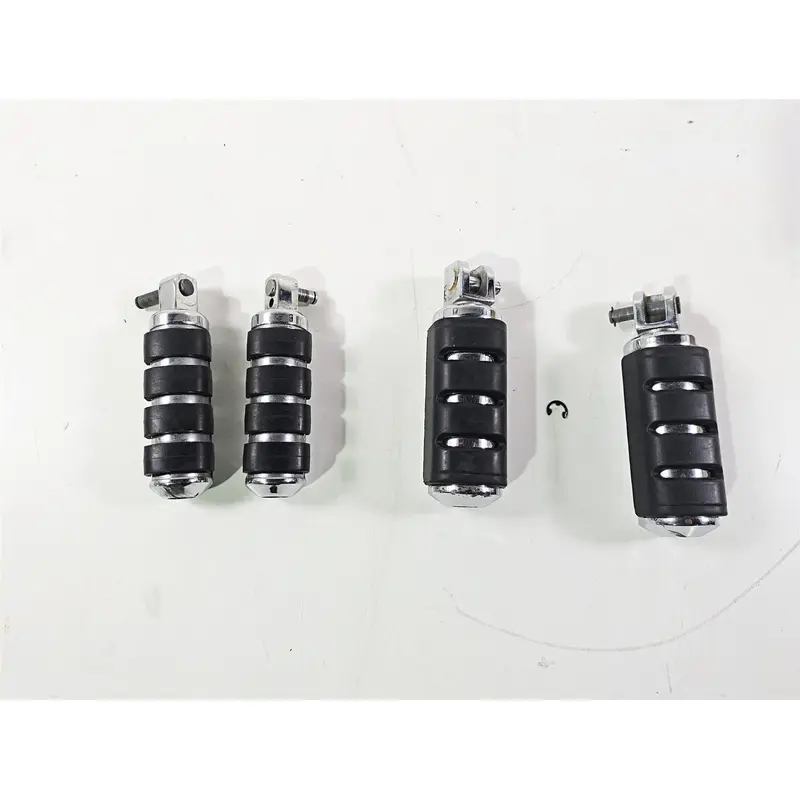 2008 Suzuki M109R VZR1800 Kuryakyn Small Iso Foot Peg Footpeg Footrest Set